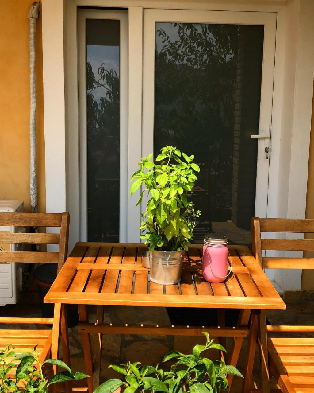 Tzavelitiko Home Himare Exterior foto